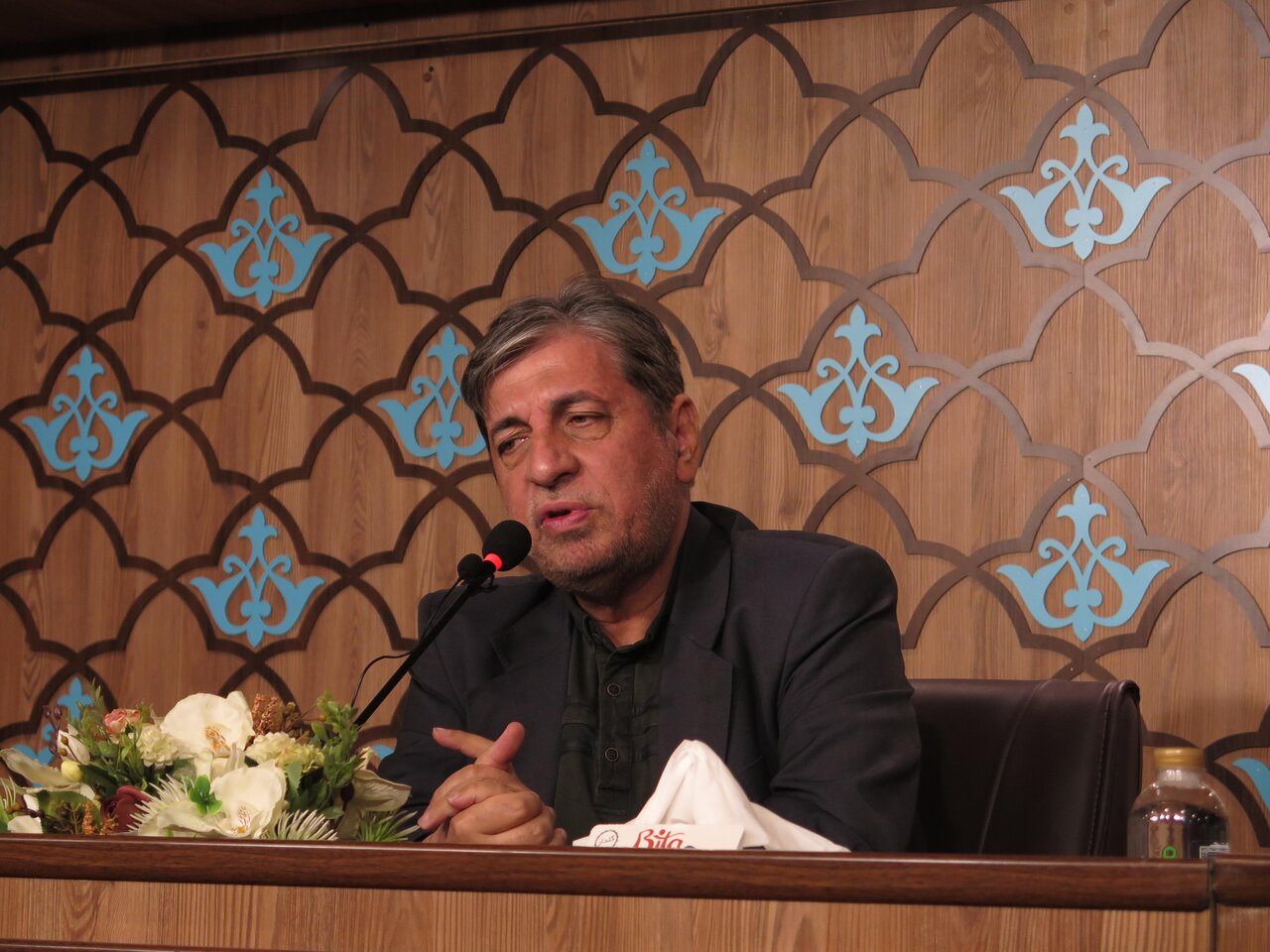 نجفی: داوری جزو برجسته‌ترین کسانی هست که در اندیشه معاصر اثر گذاشت/محقق داماد: خورشید دین هرگز غروب نمی‌کند اما حکیمان باید جامعه را از جهل نجات دهند