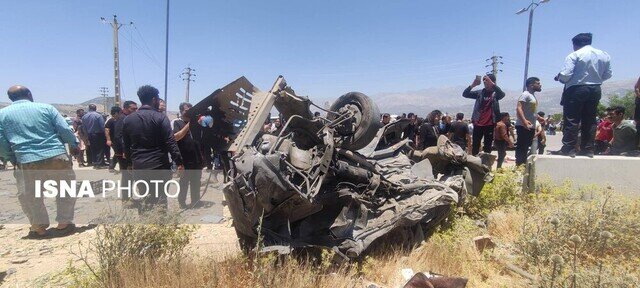 تصادف تریلی با ۱۴ خودرو فوتی و مجروح بر جای گذاشت/ عکس