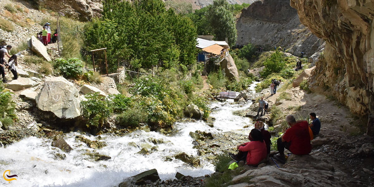 پایتختنشینها! این آبشار را حتما ببینید