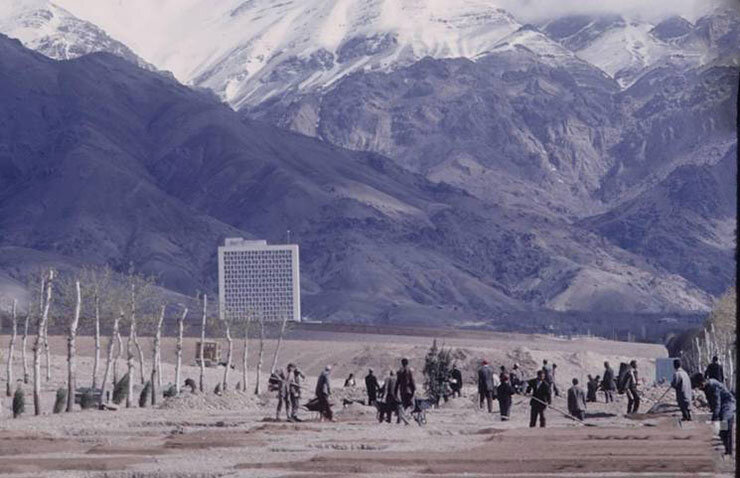 همه تهرانیها با این خیابان خاطره دارند