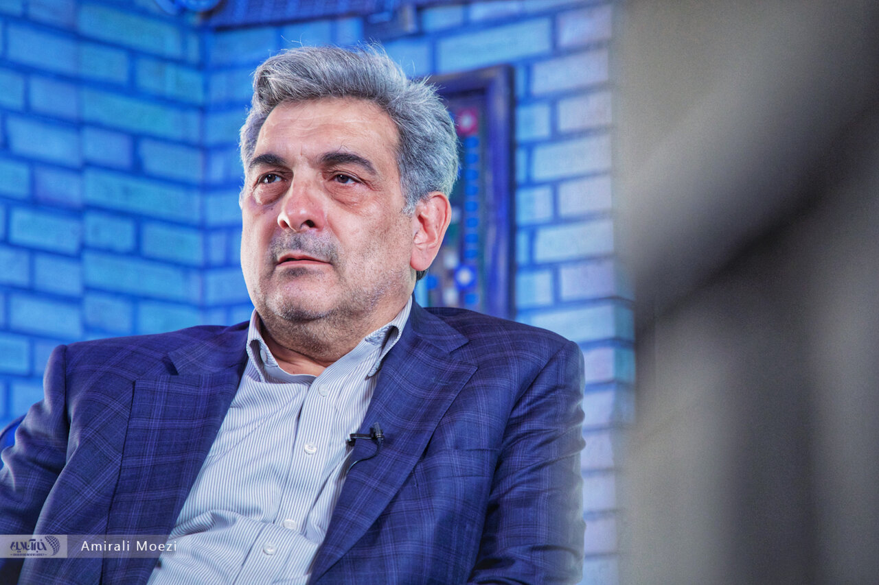 ژاپنیها گفتند با زلزله ۷ ریشتری، تهران ۴۰۰هزار کشته میدهد؛ نباید با چند روز تعطیلی تهرانیها مثل جنزدهها فرار کنند/ در شورای عالی شهرسازی دپرس شدم