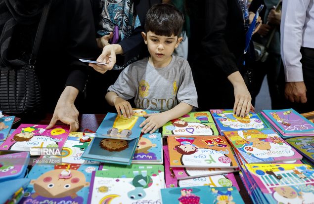 تخفیف ۲۰ درصدی کتاب به مناسبت روز ملی ادبیات کودک