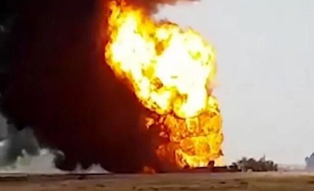 جزئیات آتش‌سوزی در خط لوله انتقال نفت گوره به جاسک/نفت دزدی کار دست سارق داد