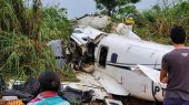 سقوط هواپیما در این کشور ۱۴ کشته برجای گذاشت/ عکس