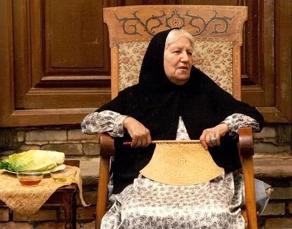 رقیه چهره آزاد