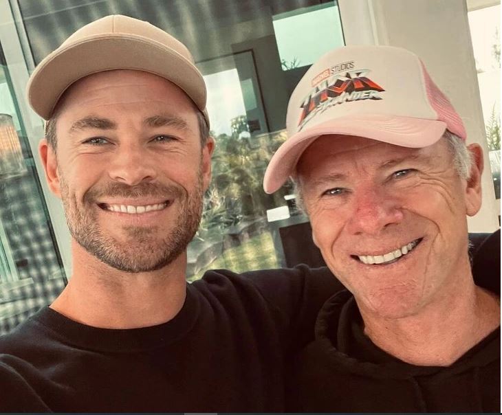 پدران بازیگران مشهور دنیا چه شکلی هستند؟