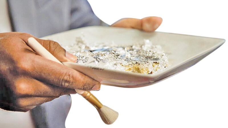 گرانترین خوراکیهای جهان؛ از پنیر یک و نیم میلیارد تومانی تا ساندویچ ۱۰ میلیون تومانی/ عکس