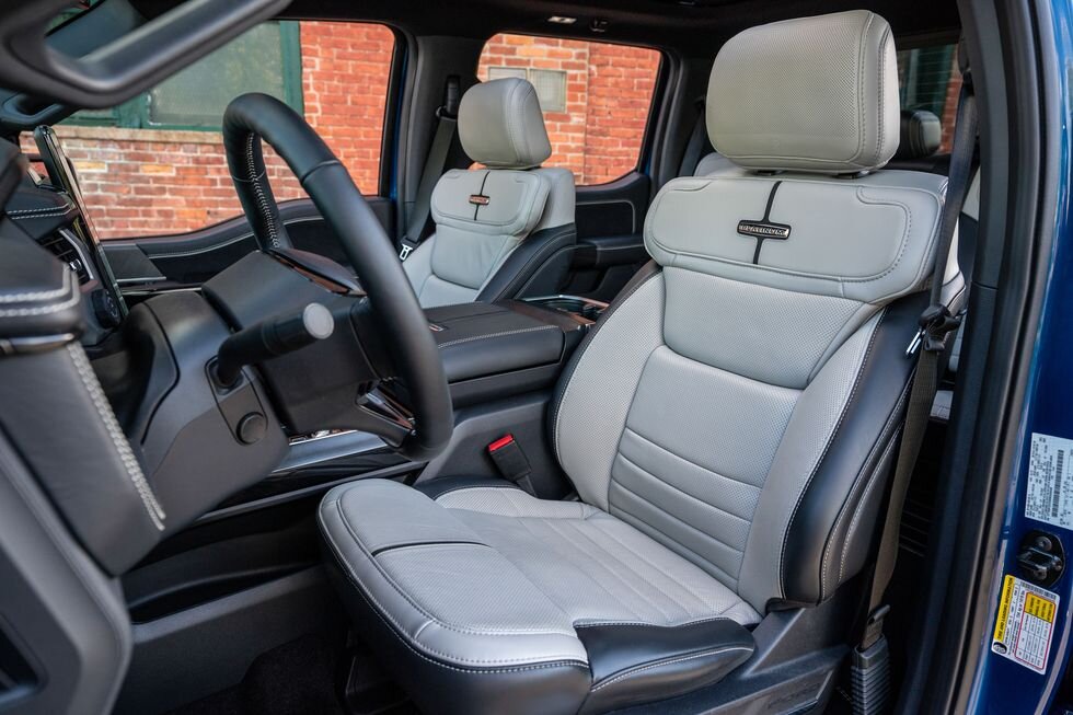 آمریکایی‌ها به جای پراید این خودرو را سوار می‌شوند!/ عکس