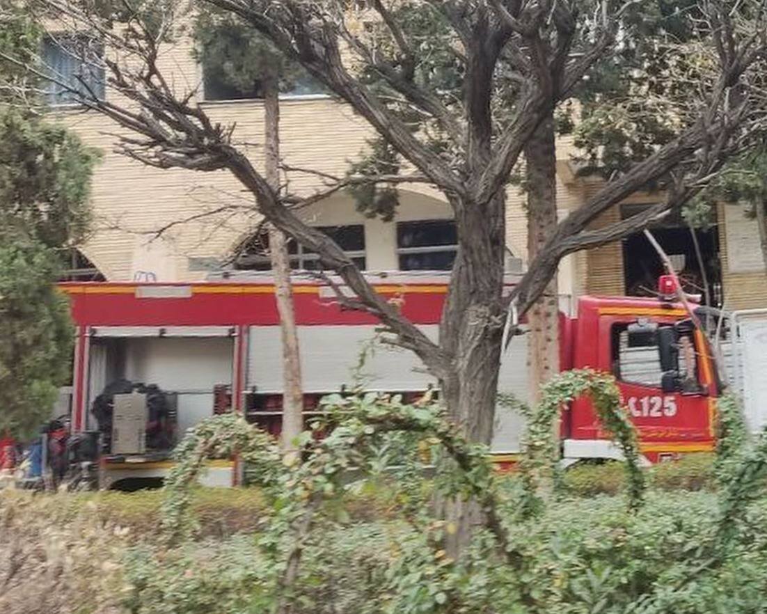 آتش‌سوزی در دانشگاه علوم پزشکی زرگنده تهران/ عکس