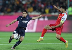 سپاهان به دنبال نیمی از جام؛ پرسپولیس به دنبال استقلال!