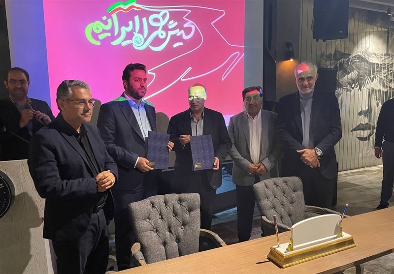 امضای تفاهم‌نامه‌‌ ساخت ورزشگاه فوتبال ساحلی