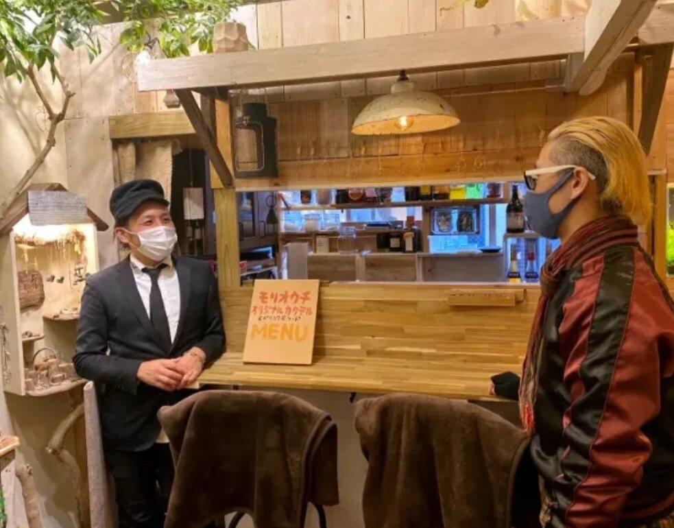 تاسیس کافه‌ای برای افراد بدبین/ عکس