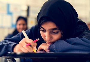 دانش‌آموزان