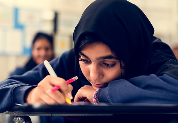 دانش‌آموزان