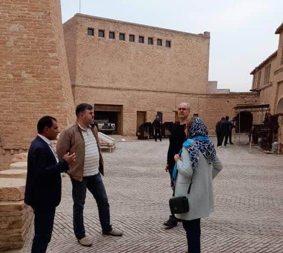 عکسی از بازدید سفیر جمهوری بلاروس از میراث جهانی شوش