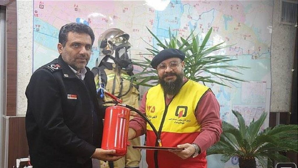 تقدیر از مردی که ناجی بیمارستان گاندی شد