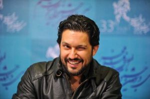 حامد بهداد از کره‌ای‌ها جایزه گرفت