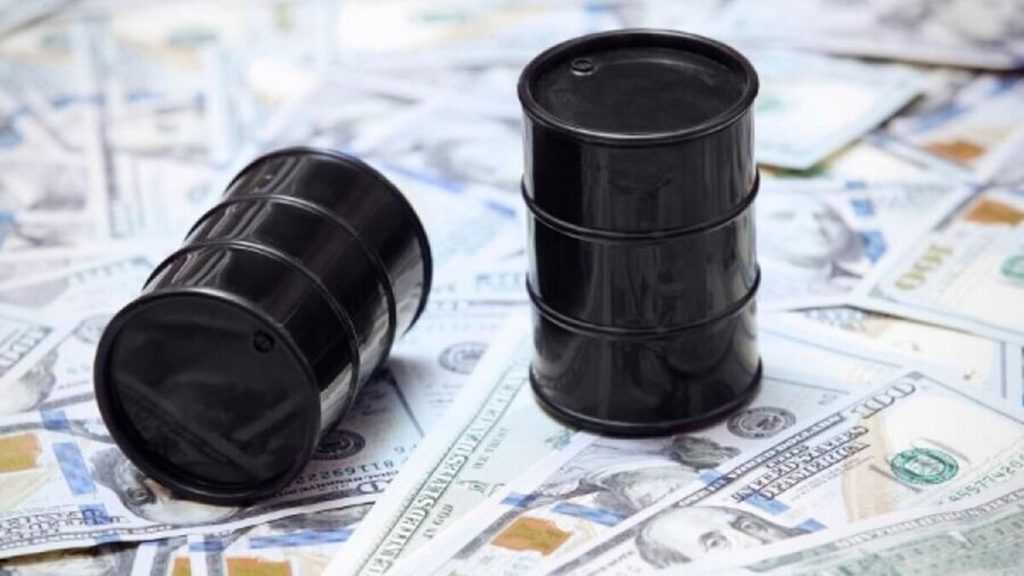 افزایش قیمت نفت در پی افت ذخایر آمریکا