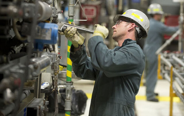 سالانه ۴۰۰ هزار بازرسی از کارگاهها انجام میشود