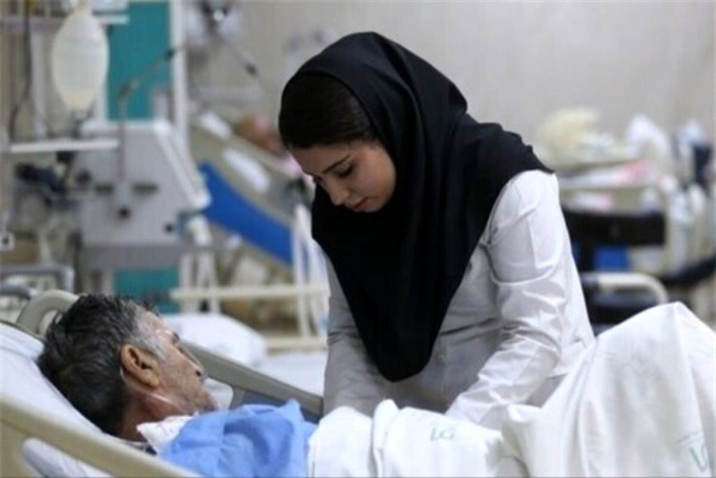 پرداخت مطالبات پرستاران آغاز شد؛ جزئیات از زبان وزیر بهداشت