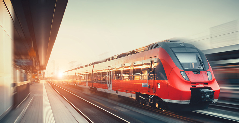 تبريک و اعلام آمادگی همکاری انجمن صنفي حمل و نقل ريلي مسافري با وزير جديد راه و شهرسازي