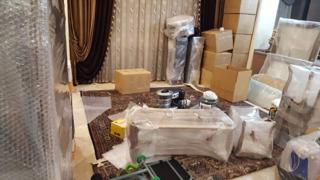 خبر عجیب: اسباب‌کشی با گرو گذاشتن وسایل منزل