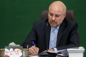 قالیباف اعطای نشان فتح به سردار حاجیزاده توسط رهبری را تبریک گفت