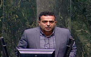 صوفی در جلسه شورای اداری استان که به مناسبت گرامیداشت یاد شهدا برگزار شد، اظهار داشت: «ظرفیت‌های گردشگری استان همدان بسیار بالاست و این استان به عنوان دروازه غرب کشور با حدود هشت میلیون نفر پتانسیل بالایی برای جذب گردشگران دارد. با این حال، آمارها نشان می‌دهد که در سال گذشته تنها ۱۵ هزار گردشگر خارجی به همدان جذب شده است که بسیار ناچیز است.» او همچنین با اشاره به آمار ۲۴ میلیون سفر داخلی در سال گذشته، تصریح کرد که همدان سهم قابل توجهی در این سفرها نداشته است. وی افزود: «بسیاری از افراد به دلیل گردشگری سلامت به استان‌های دیگر مانند شیراز سفر می‌کنند و لازم است مدیران همدان به طور جدی در این زمینه برنامه‌ریزی کنند.» صوفی در ادامه به ثبت جهانی هگمتانه به عنوان یک موفقیت در گردشگری استان اشاره کرد و گفت: «مقبره ابن سینا یکی از ظرفیت‌های بزرگ در زمینه گردشگری سلامت و جذب پزشکان بین‌المللی به همدان است.» او همچنین بر اهمیت ظرفیت‌های طبیعی و فرهنگی استان، از جمله غار علیصدر، گنجنامه و مبل منبت ملایر تاکید کرد و خواستار تخصیص بودجه مناسب برای بهبود زیرساخت‌ها و توسعه گردشگری در استان شد. صوفی خاطرنشان کرد: «امیدواریم با همدلی مدیران و فعالان گردشگری، ظرفیت‌های گردشگری همدان بهبود یابد.»