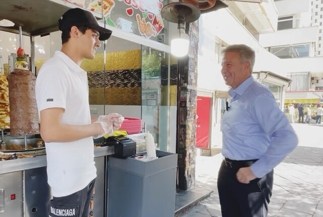 دیپلماسی غذایی: پلی برای ارتباطات فرهنگی و سیاسی