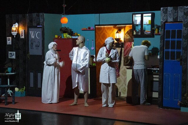 اجرای نمایش «بچه» در تالار حافظ: هشدار برای والدین!