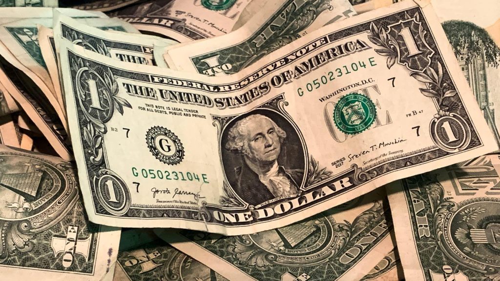 پیش‌بینی نوسانات قیمت دلار در روزهای آتی