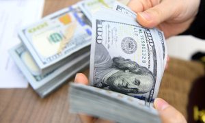 دلار در مسیر کاهش قیمت