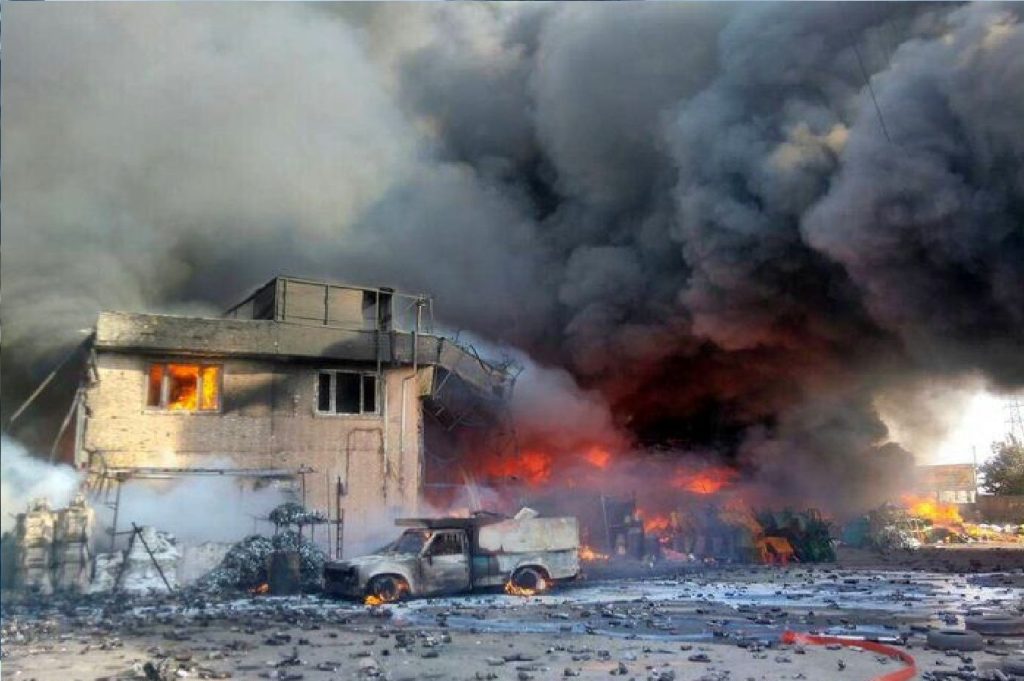 احتمال وقوع دوباره آتش‌سوزی در بازار آهن شادآباد به دلیل عدم ایمنی