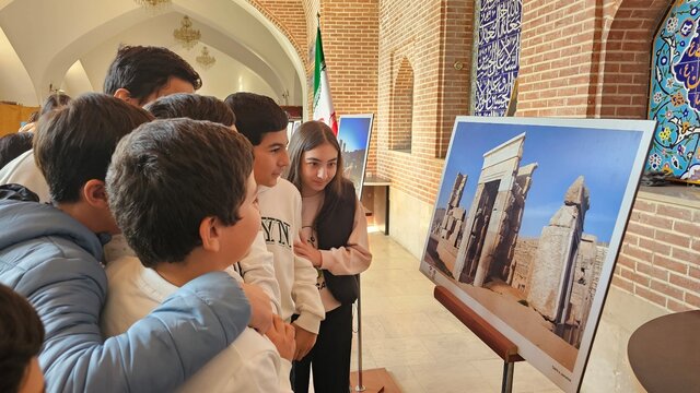 برگزاری نمایشگاه معرفی فرهنگ و تمدن ایران در مسجد کبود ارمنستان
