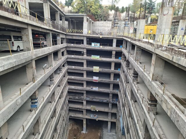 افتتاح پارکینگ نیایش تا آبان سال آینده