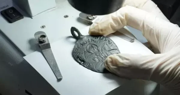 کشف طلسم ۱۶۰۰ ساله