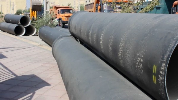 بازسازی شبکه آب یزد با همکاری سپاه و دهیاریها