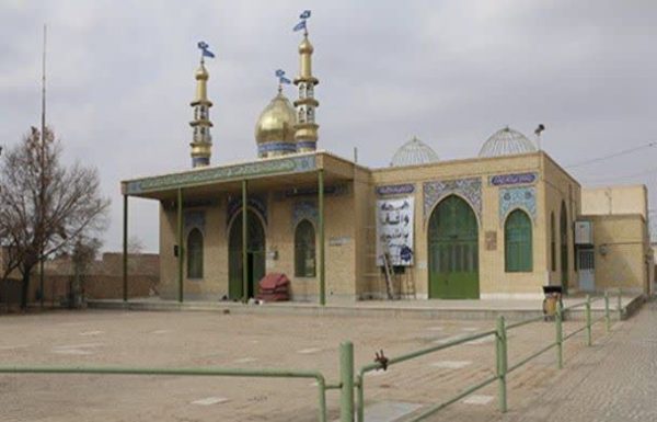 صدور سند مالکیت کاداستری امامزاده مراد اشکذر همزمان با ایام فاطمیه