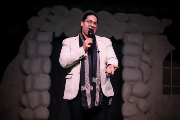 نمایش "بانوی بی‌نشان" در یزد به مناسبت شهادت حضرت زهرا (س)